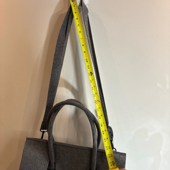 HANDBAG CROSSBODY Made of Felt with A Metal Clasp Birkin Style No Brand NWOT - Picture 7 of 11